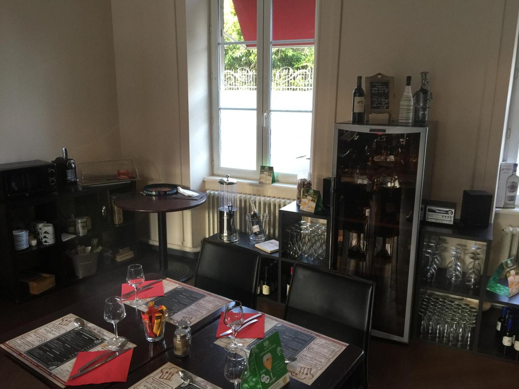 Au Pere Tranquille Tinchebray-Bocage Exterior foto